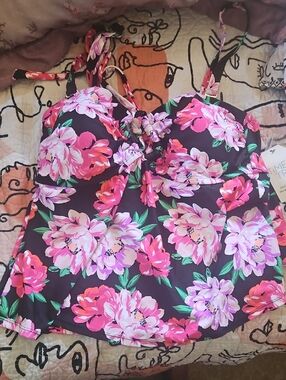 Time and Tru Black Tankini Top with Pink Floral Print